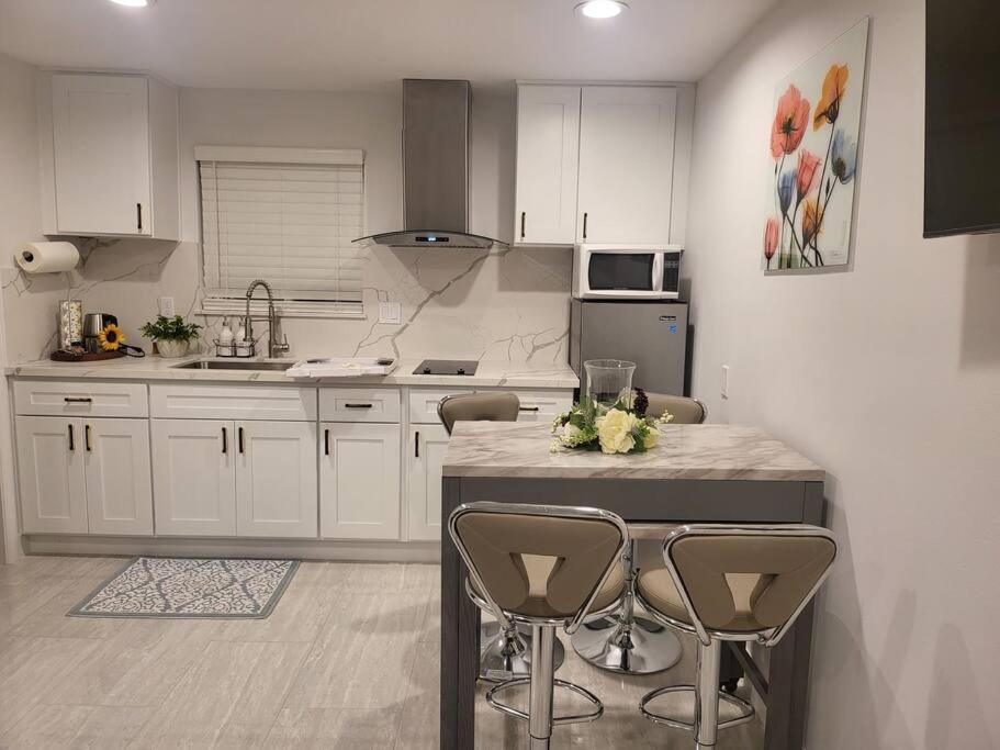 Beautiful Guest Suit Άναχαϊμ Εξωτερικό φωτογραφία